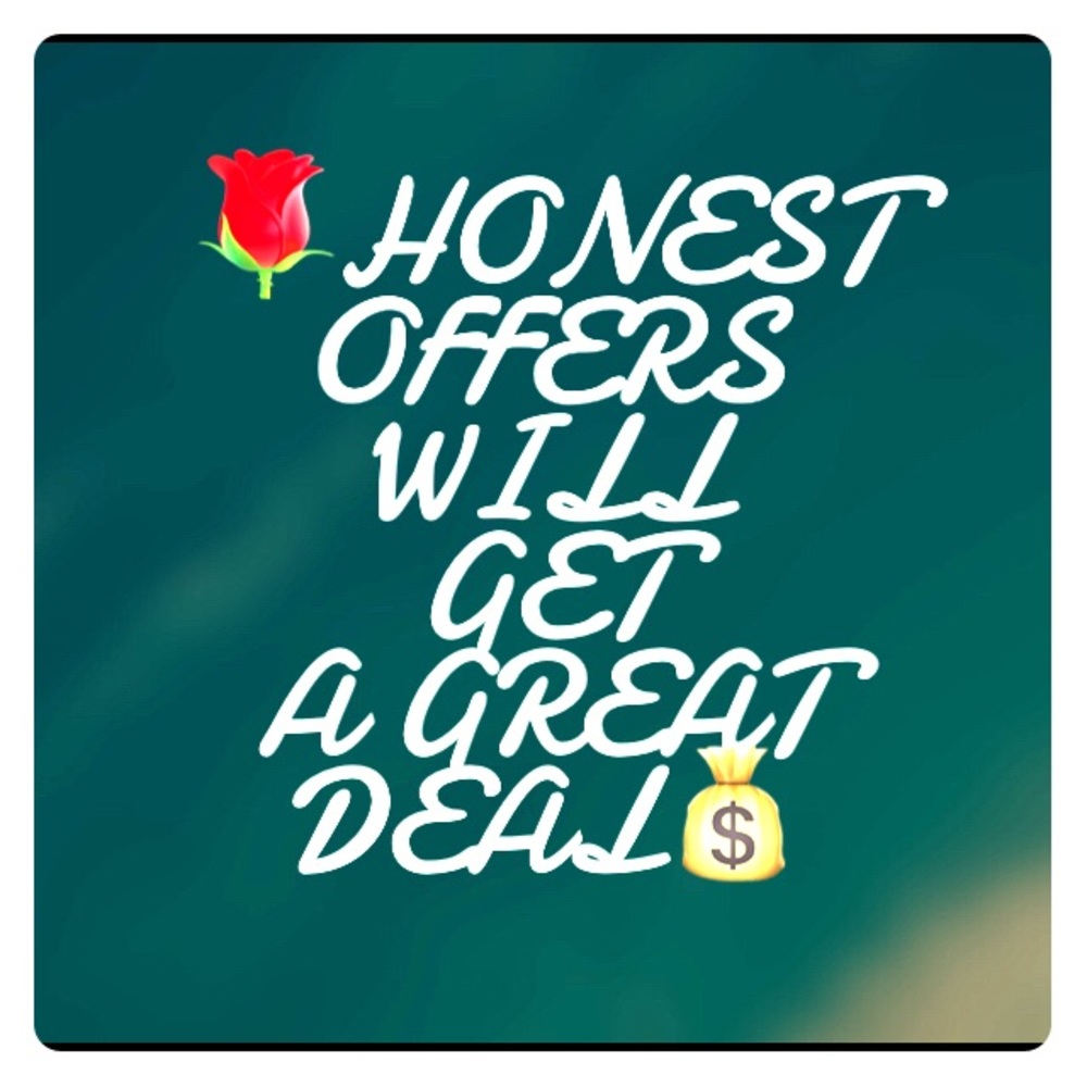 🌹REASONABLE OFFERS SAVES💰PLEASE ! THANKS